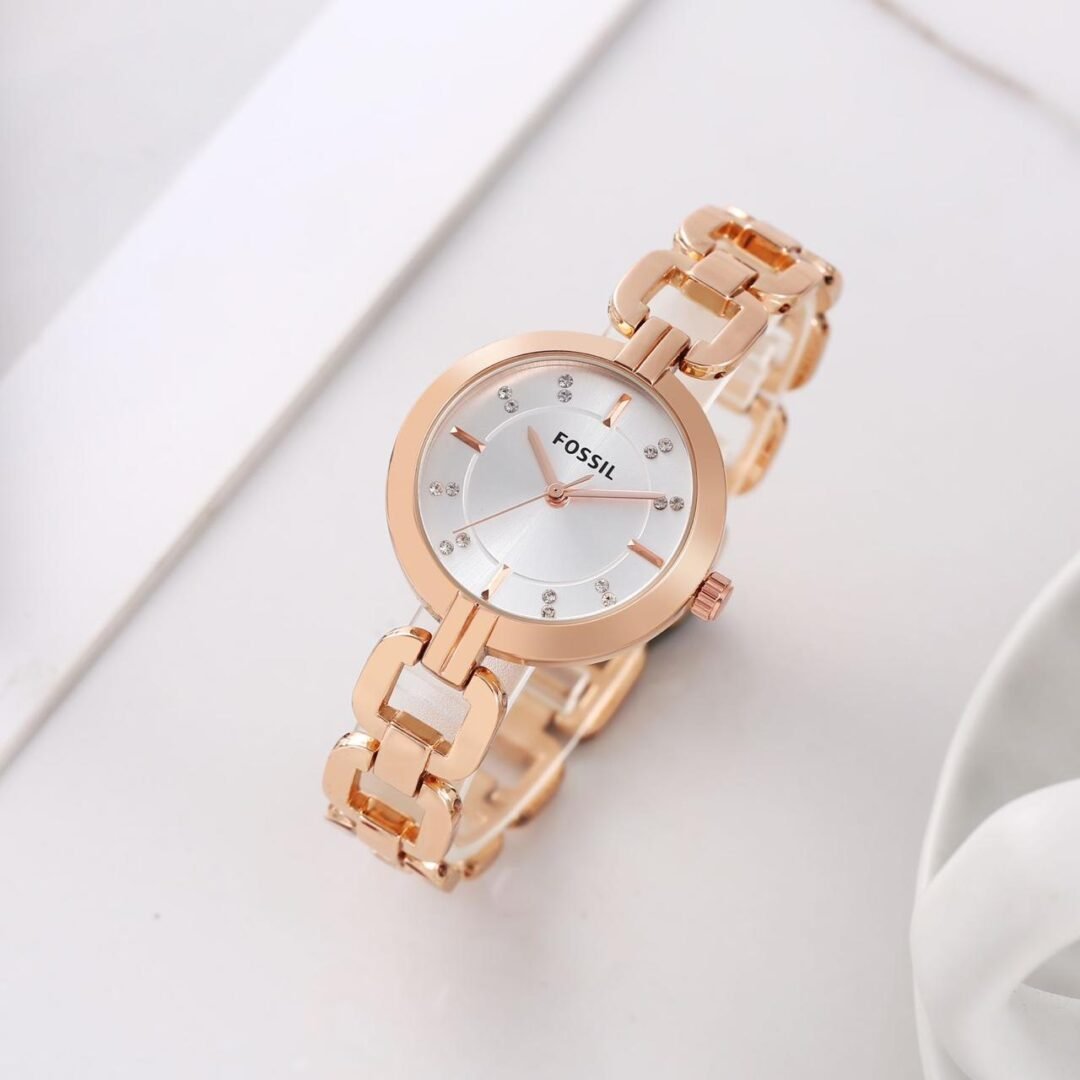 Fossil Ladies Watch – Elegant Bracelet Design, Crystal Accents - Image 2