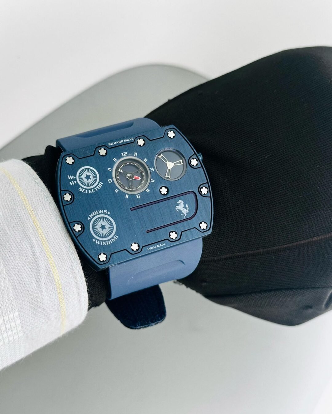 Richard Mille Ferrari Super Clone Watch – Premium Quality - Image 4