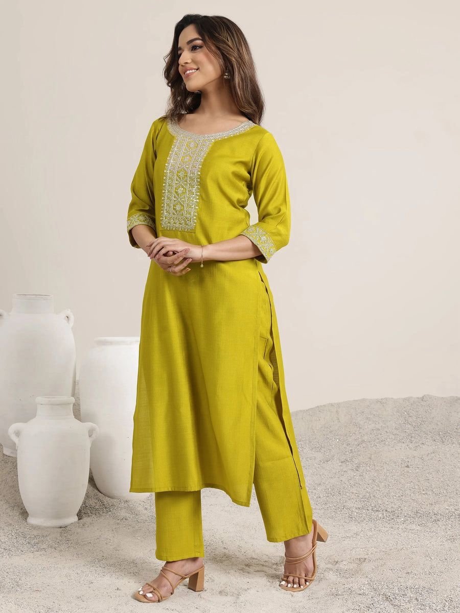 Premium Designer Embroidered Kurta Pant Set with Dupatta - Image 3